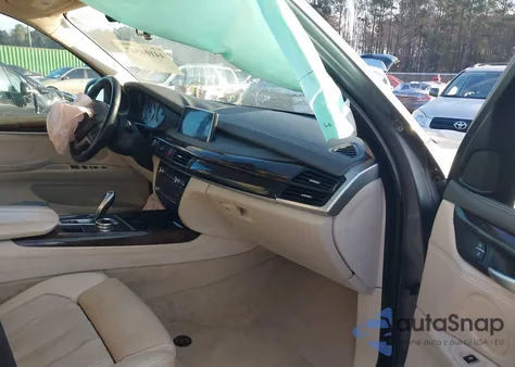 2015 BMW X5 Sdrive35I z USA, uszkodzony, nr VIN 5UXKR2C50F0H35119